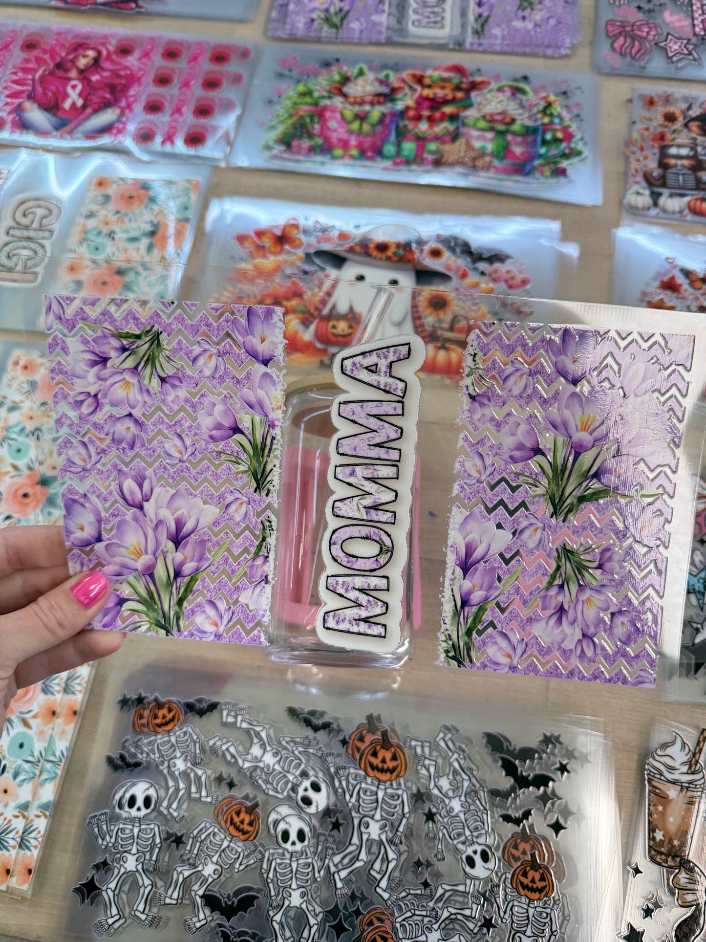 RTS MOMMA PURPLE FLOWERS CUP WRAP UV DTF 16OZ